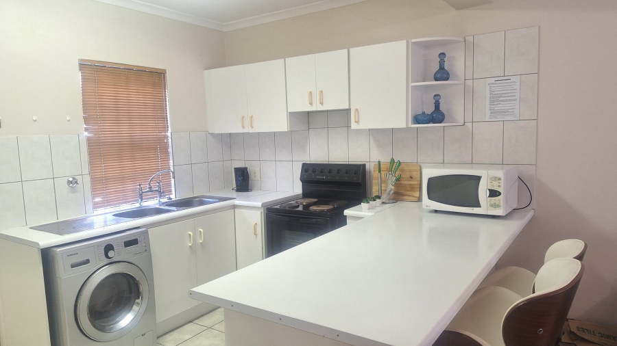 3 Bedroom Property for Sale in Gordons Bay Central Western Cape